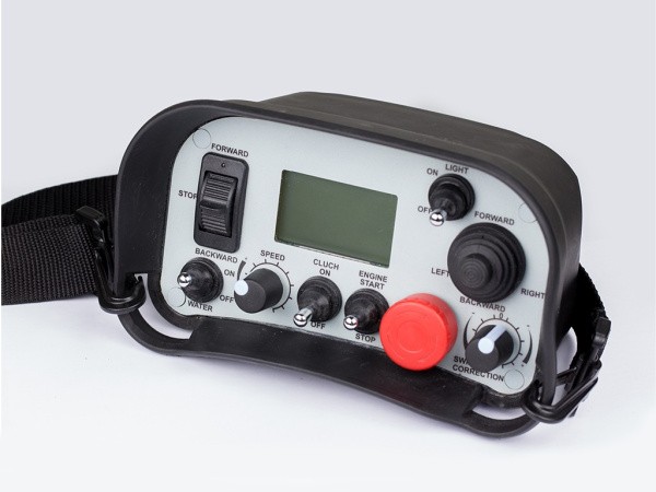 Шлифовально-полировальная машина на дистанционном управлении Шлифовально-полировальная машина на дистанционном управлении